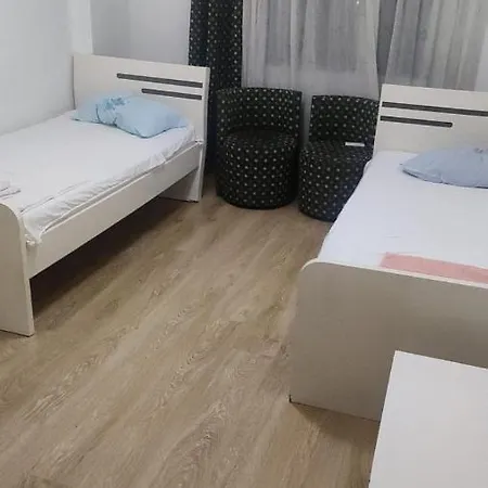 Center Privat Rooms Gasthuis Tirana